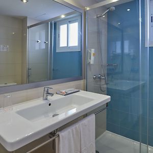 Habitación con Cama King